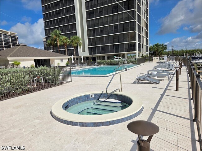 Photo - 26235 Hickory Blvd Unit 9A