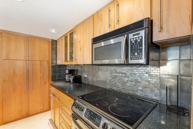 Photo - Beautiful furnished Ocean front condo avai...