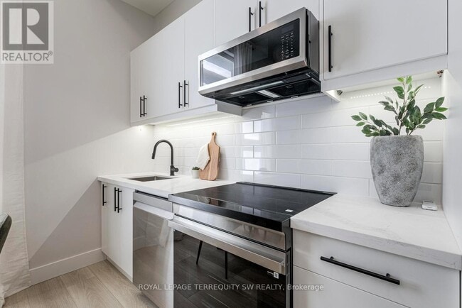 Photo - 145 Clapperton St Unité 301