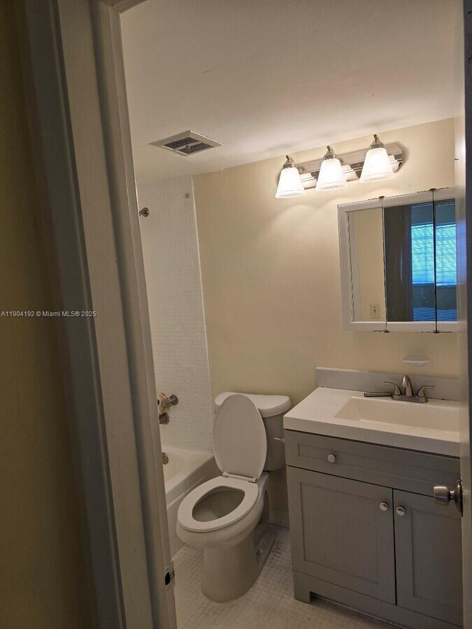 Photo - 8701 SW 141st St Unit J3