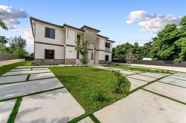 Photo - 1962 NW 107th St Unidad 1954