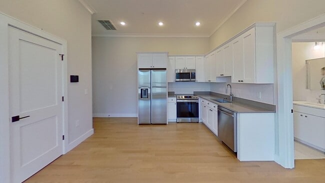 Building Photo - 11 Highgate St Unit #303 Rental
