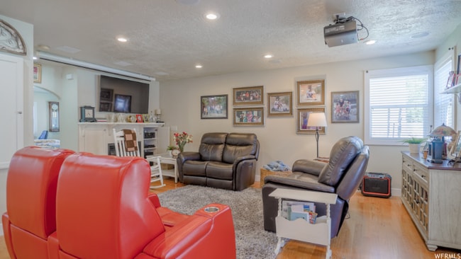 Photo - 1003 W 500 S