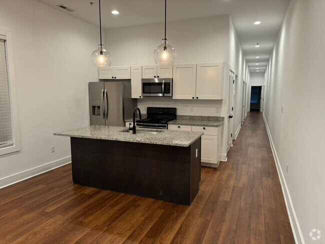 Building Photo - 2100 W Cary St Unit 100 Rental