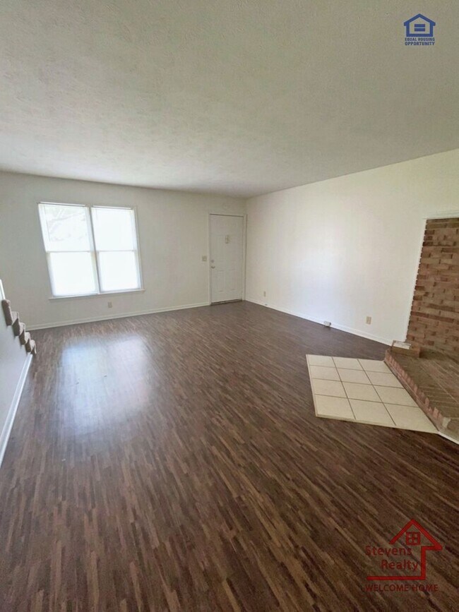 Photo - 313 Oriole Dr Unit F5