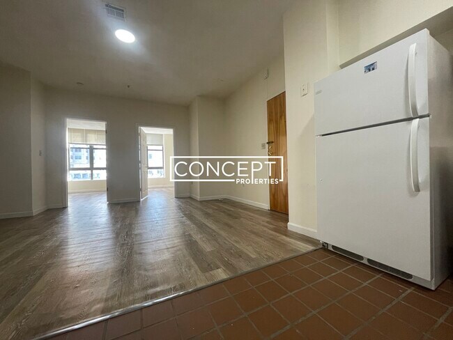 Photo - 81 Essex St Unit 83