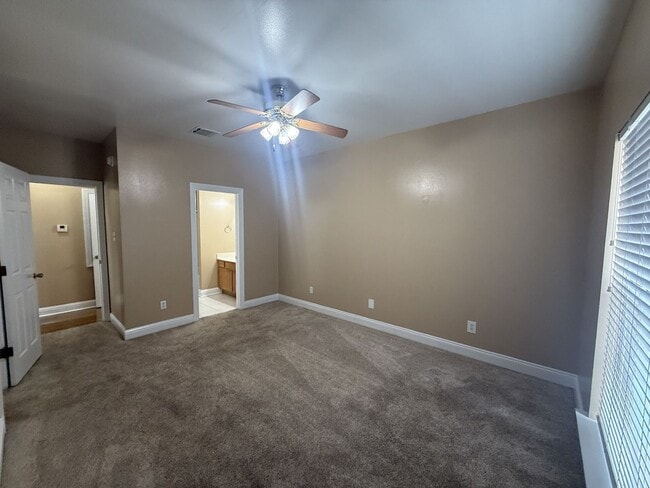 Photo - 2/2 Penny Lane Condo with washer/dryer Unit 301-7