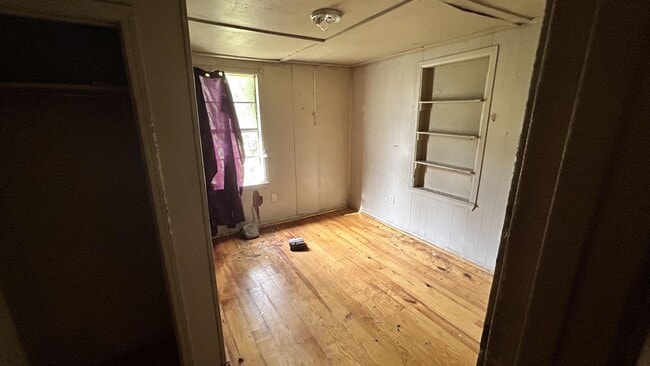 Photo - 5741 Henagen Ave