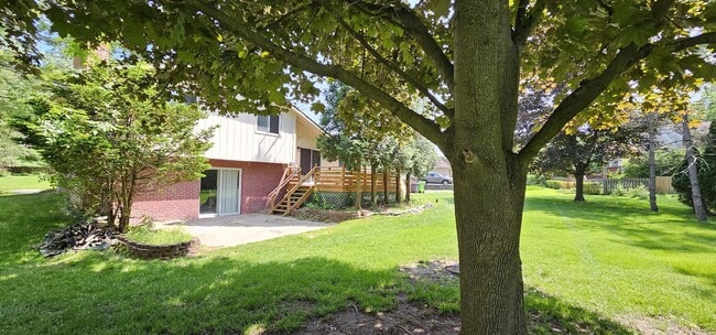 Photo - 2838 Birchena Crescent