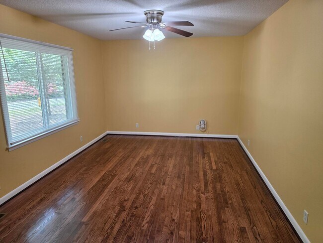 Photo - 2701 Patrick Rd