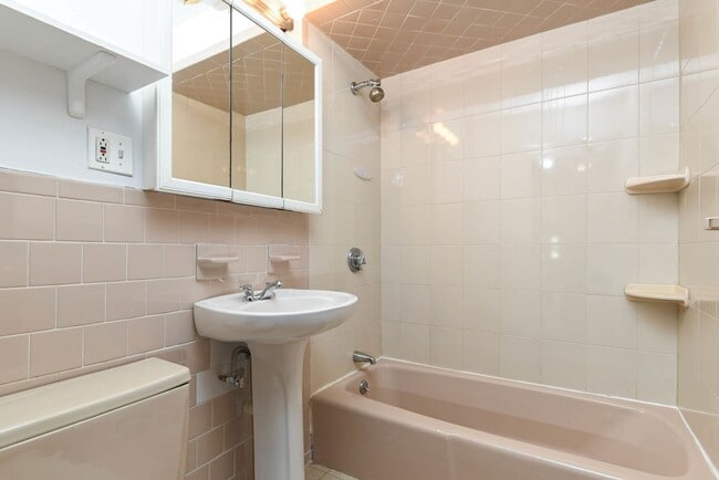 Photo - Renovated Apt great 4 Students & Working Pros!  2 Private Decks