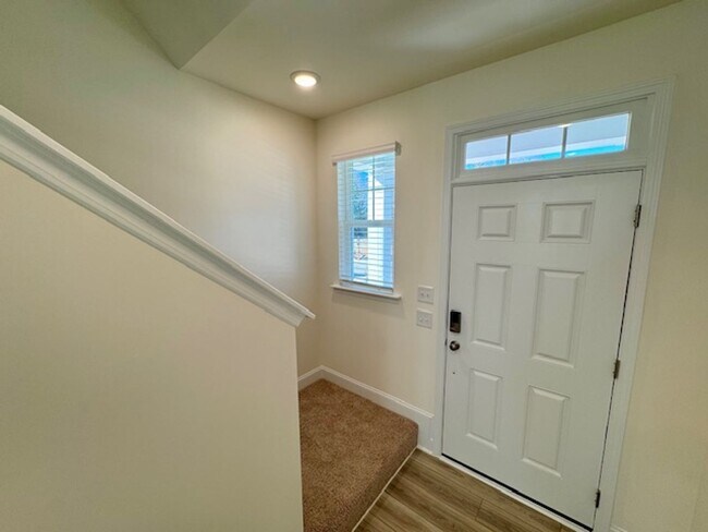 Photo - The Grove at Neill's Pointe