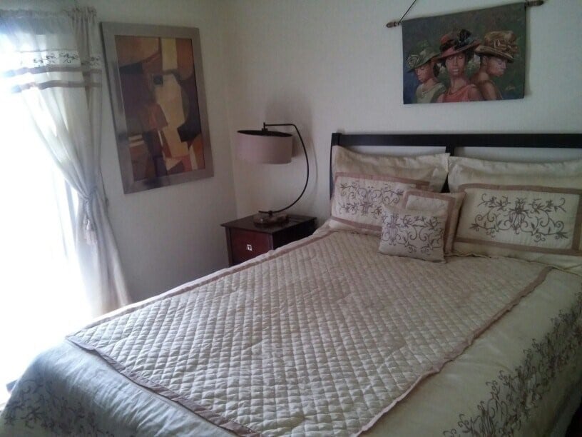 Photo - 1801 N Broadway St