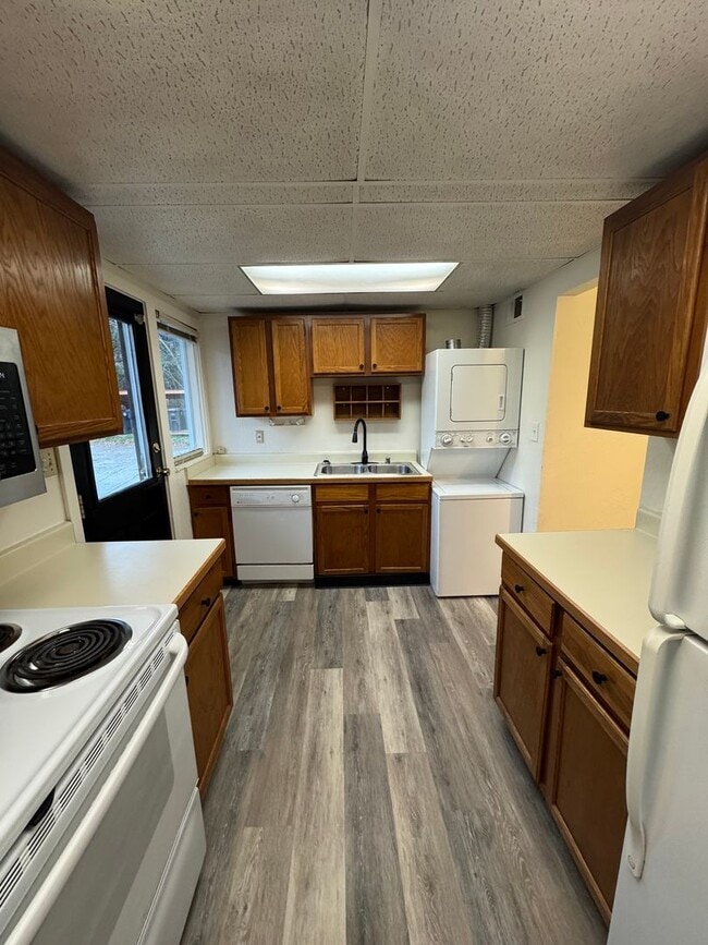 Photo - 1752 W 11th Ave Unit B