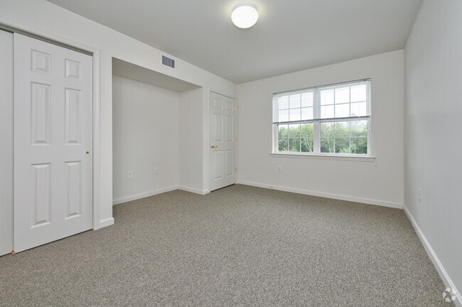 1BR,1BA - 744 SF - Bedroom