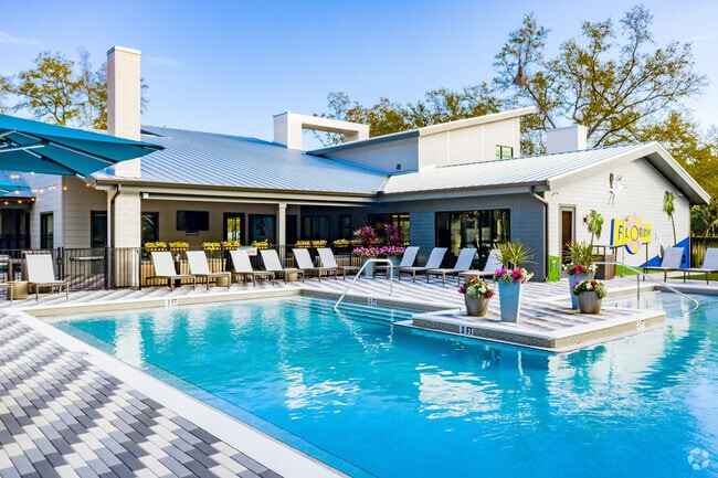 Building Photo - The Beck at Hidden River