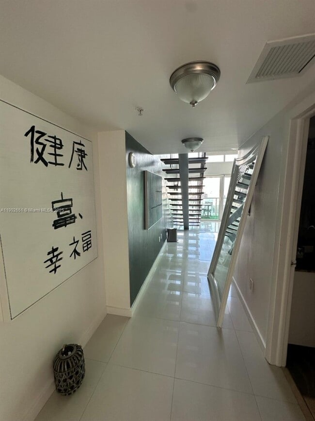 Photo - 41 SE 5th St Unidad 1201