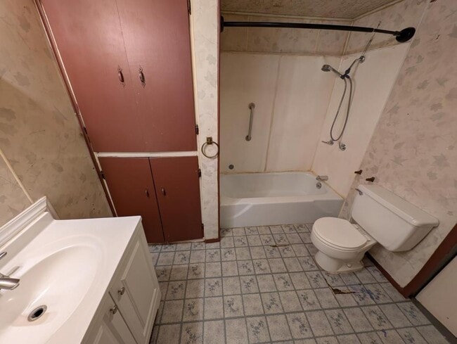 Photo - 515 N 5th St