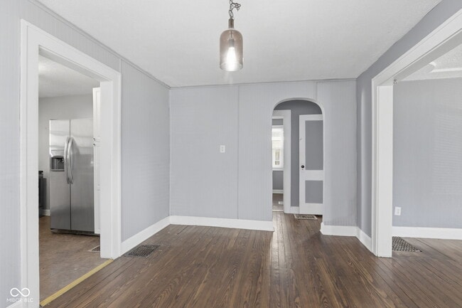 140 N 6th Ave