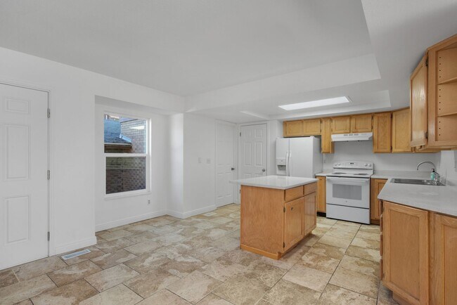 Photo - 8566-8568-8568 Wasatch Blvd Unit 8566 Wasatch Boulevard East