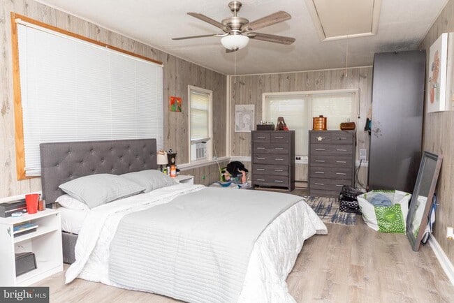 Photo - 1319 Forest Dr