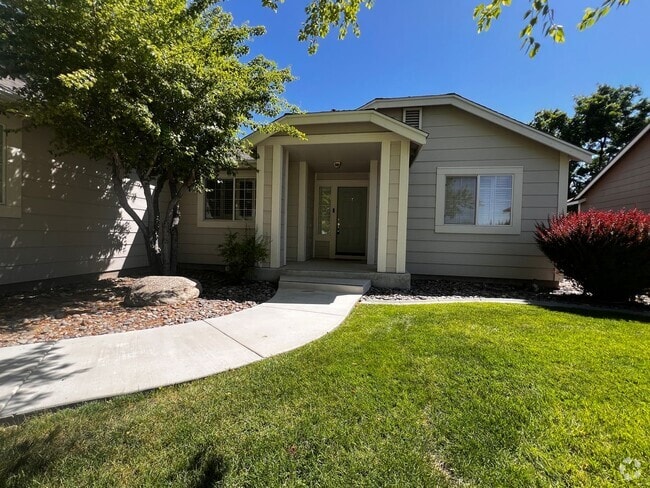 Building Photo - Must See! 3/2/3 Home in Minden, Winhaven n...