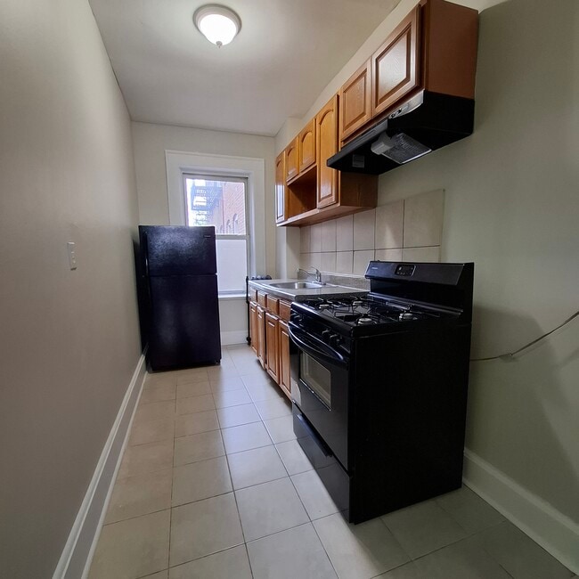 220 Roseville Ave 305 - 219 Roseville Ave Apartments