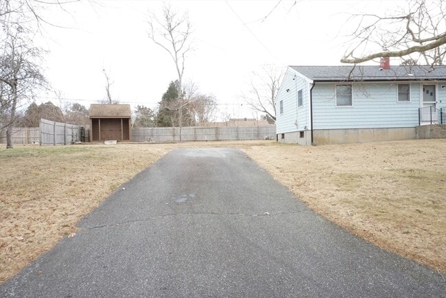 Photo - 21 Heritage Cir