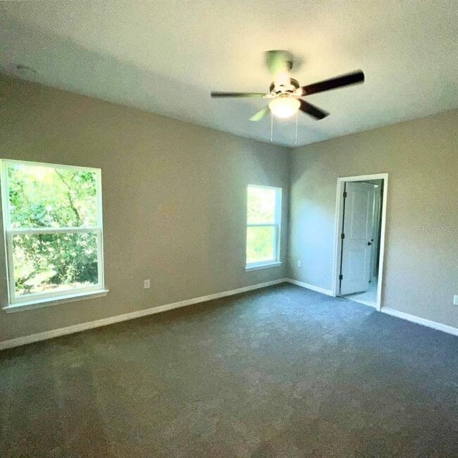 Photo - 1335 W Walnut St