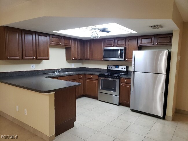 Photo - 405 SE Van Loon Terrace