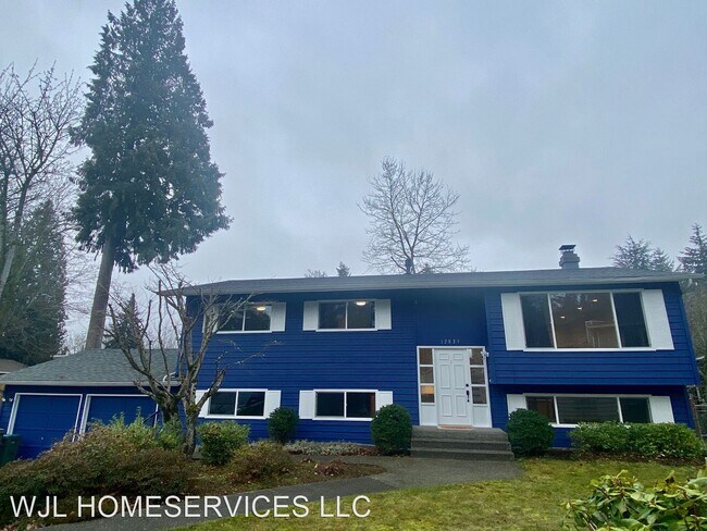 5 br, 3 bath House - 12839 130th Ave NE - 5 br, 3 bath House - 12839 130th Ave NE