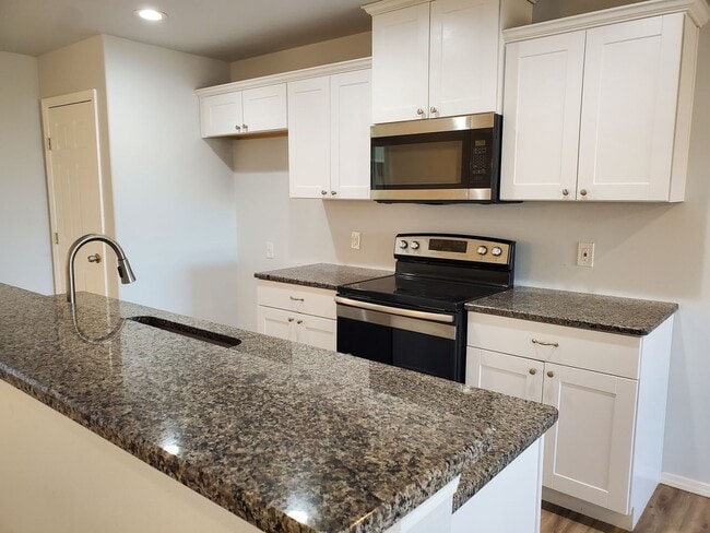 Photo - PRE-LEASE! Great 3/2/2 Located in Frenship ISD