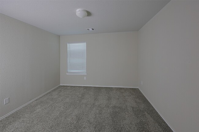 Photo - 5542 Redwood Summit Ln