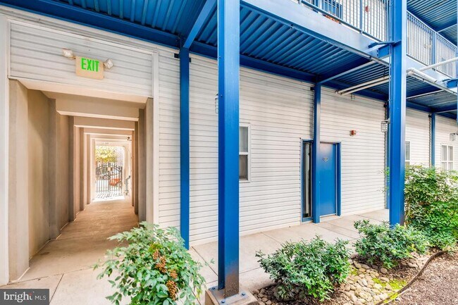 Photo - 1726 Aliceanna St Apartment Unit 102-SB