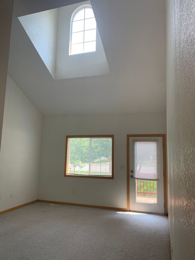 Photo - Beautiful 2 Bedroom + Loft  End Unit Townhome in Loveland!