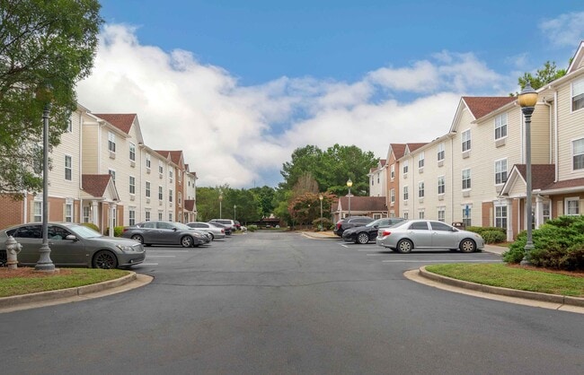 Photo - Furnished Studio-Atlanta - Norcross - Peac...