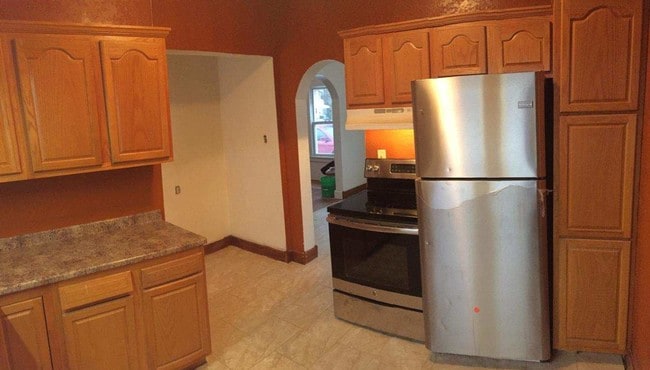 Photo - 1134 Bertch Ave