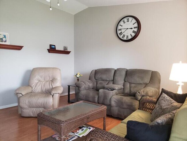 Photo - Fully Furnished 55+ Spruce Creek South Com...