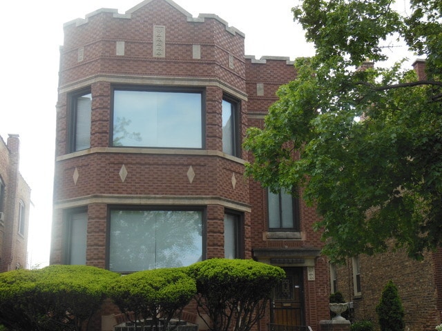 Welcome Home! - 8204 S Sangamon St Unit 1