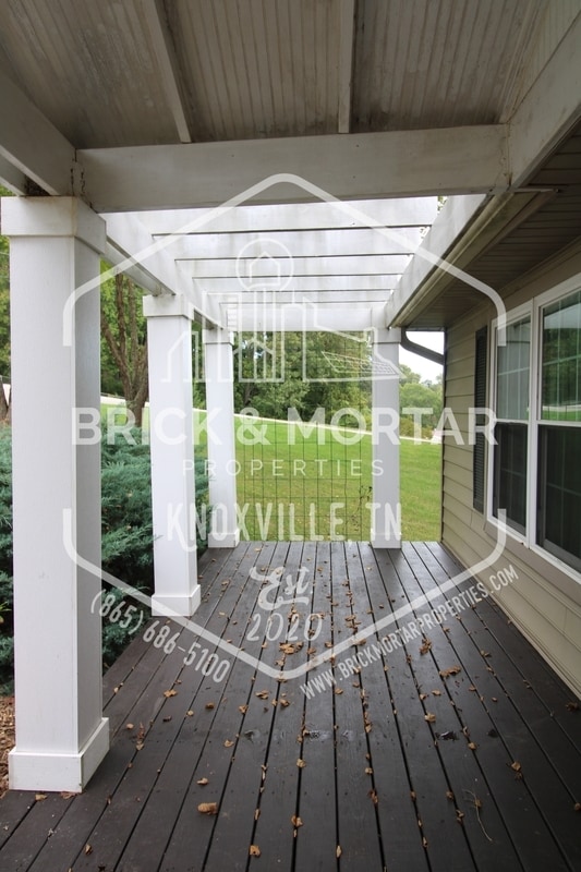 Photo - 1400 Mt Vista Dr