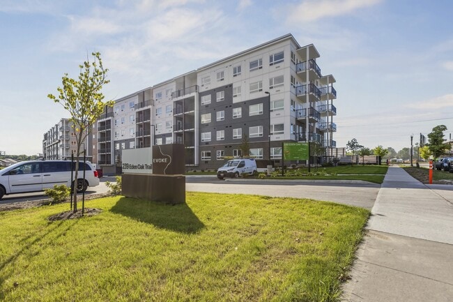 Building Photo - Evoke Unit A110