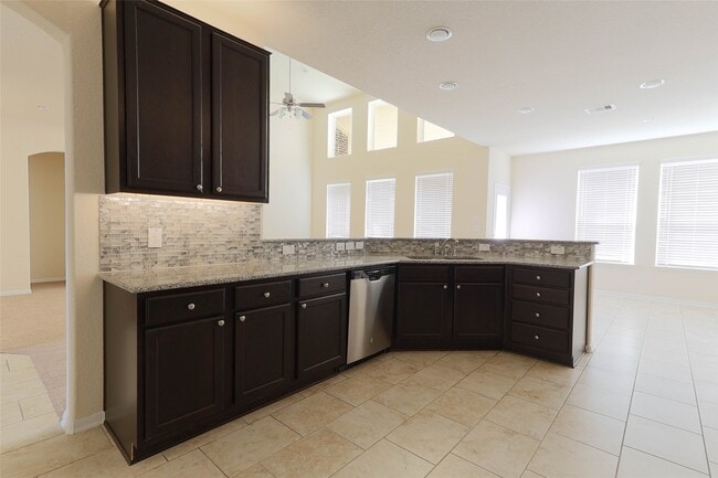 Photo - 4615 Russet Leaf Trace