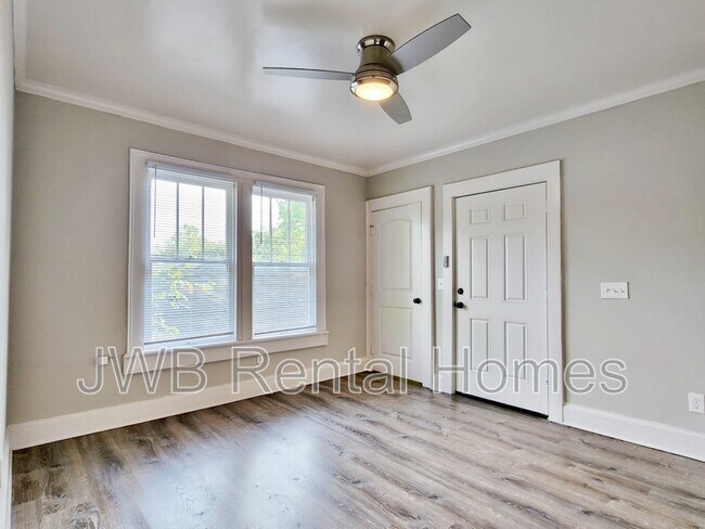 Photo - 1912 Silver St