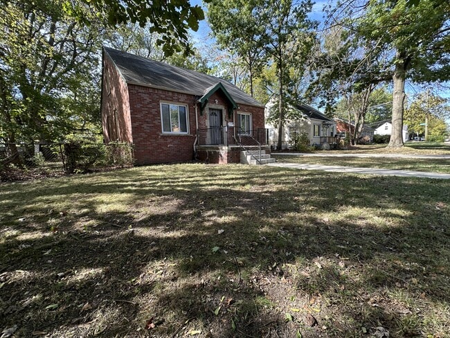 Photo - 4375 Guilford St