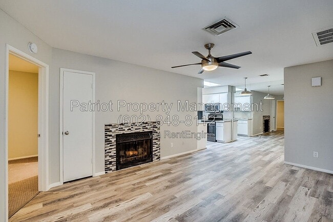 Photo - 20420 N 6th Dr Unit 7