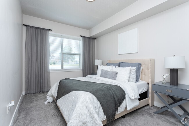 2BR, 2BA - 1,026SF - Second Bedroom