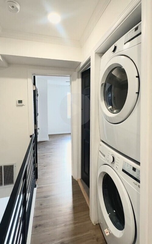 Photo - 1807 W Albanus St