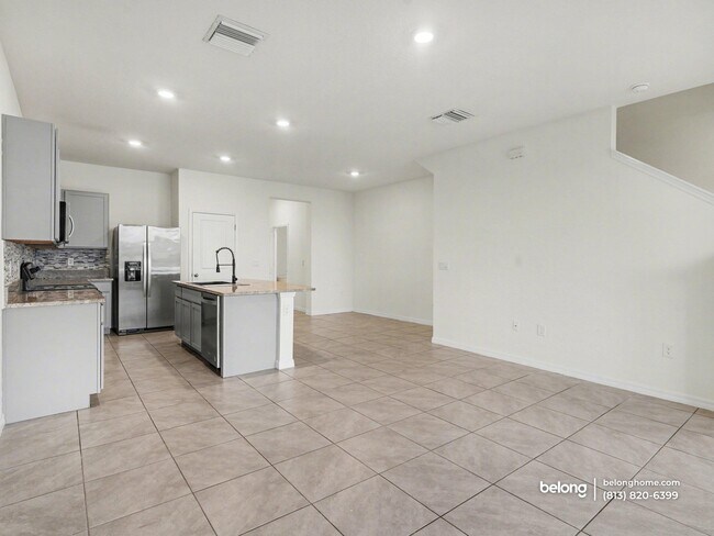 Photo - 136 Mangrove Shade Cir