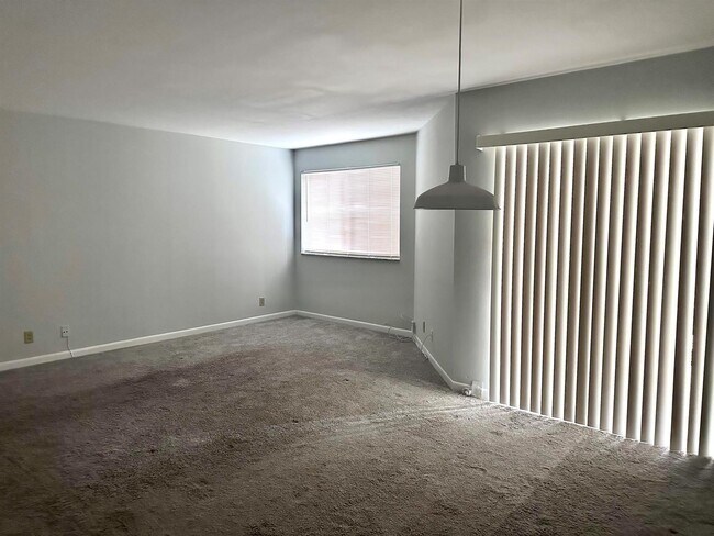 Photo - 9901 Westview Dr Unit 314