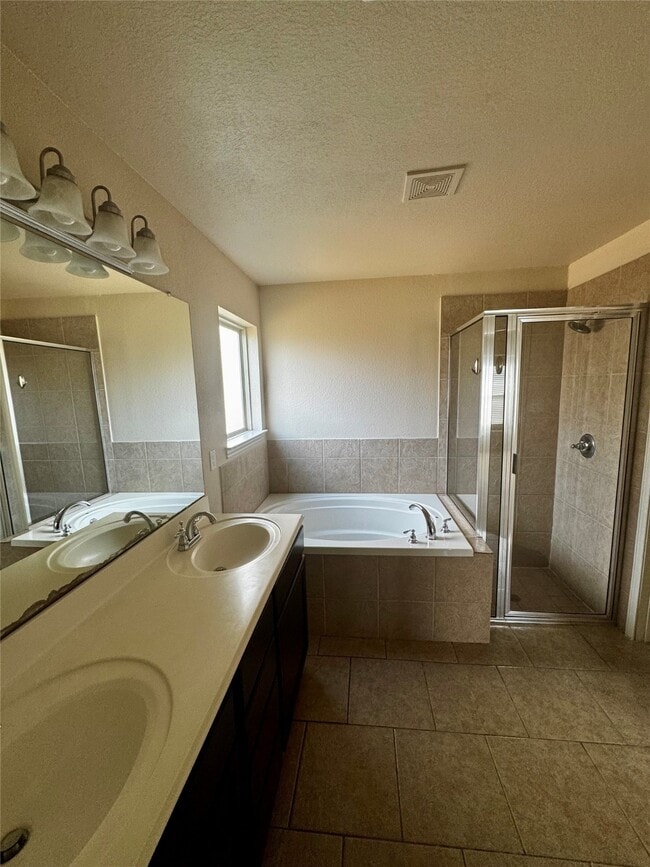 Photo - 5519 Casa Calvet Dr